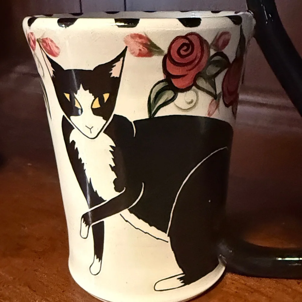 Cat Design Ceramic Mug with Black‎ Handle